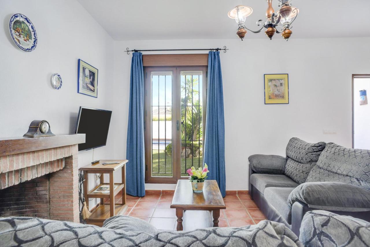 Casa Villanueva 2 - Solo Familias Conil De La Frontera Bagian luar foto